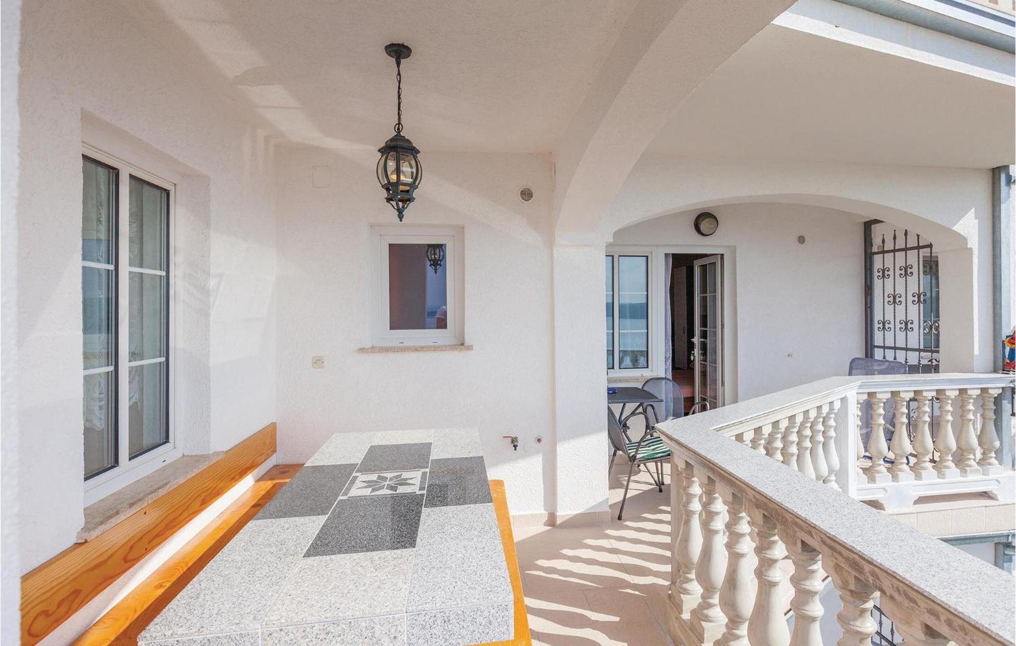 Nice Apartment In Crikvenica With Kitchen Esterno foto